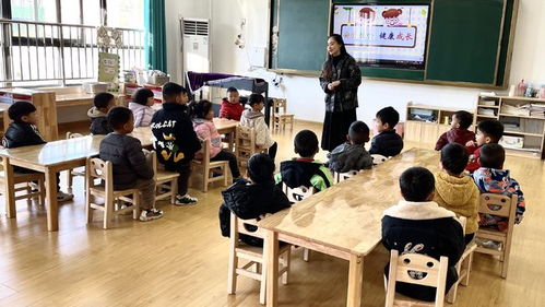 唐河县滨河街道中心幼儿园 开展食品安全教育活动