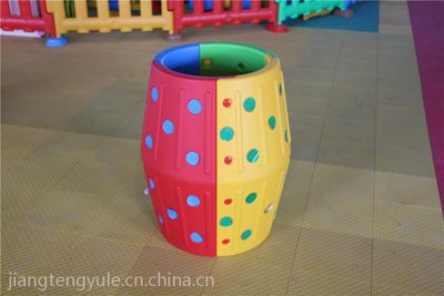 河南幼儿园玩具厂 幼儿园玩具滑梯 幼儿园玩具床 幼儿园小型玩具 彩色滚筒