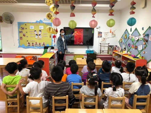 如意中心幼儿园 萌娃迎国庆,童心颂祖国