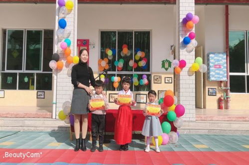 武东中心幼儿园举办第一届 传承中国传统文化培养幼儿文化自信 古诗词比赛